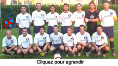 L'équipe seniors du FCL XI